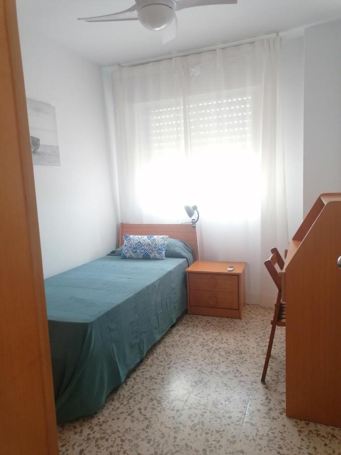 Piso Familiar Con Piscina Y Aparcamiento En Torre Del Mar - Edificio Ronda I Apartment Екстериор снимка